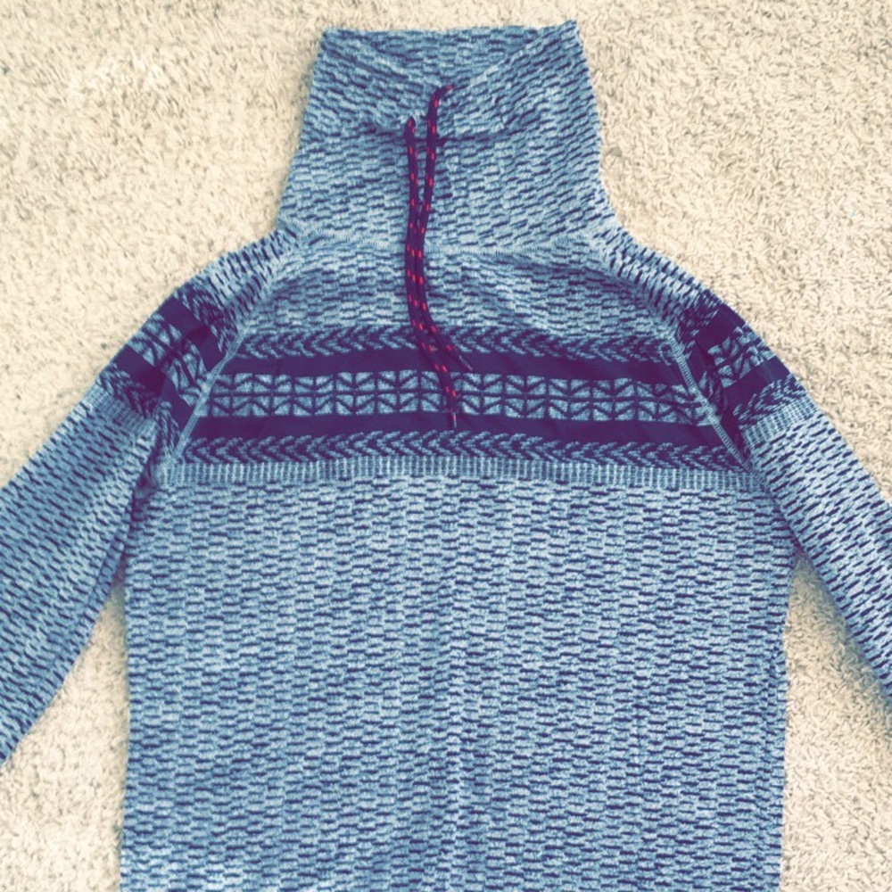 Long sleeve sweater